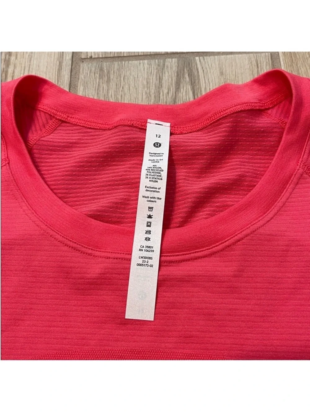 NWT Lululemon Swiftly Tech Long Sleeve Shirt 2.0 *Race Length Lip Gloss Sz 12